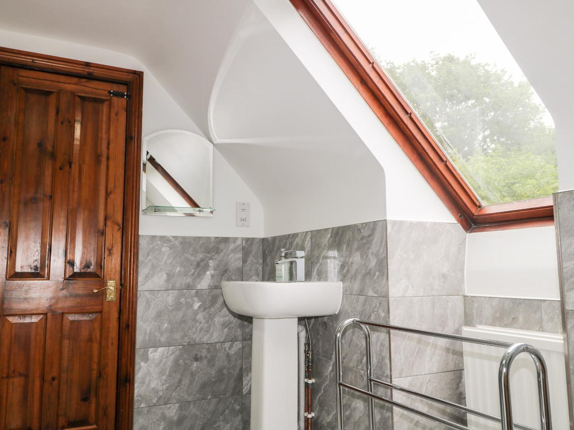Miswells Cottages - Lake View Turners Hill Екстериор снимка